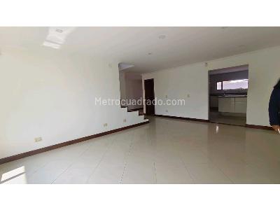 Casa de 5 alcobas en arriendo en Autopista Cajica Chia, Chía, 520 m² · foto 8 de 20