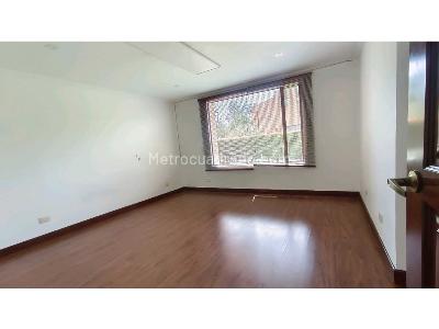 Casa de 5 alcobas en arriendo en Autopista Cajica Chia, Chía, 520 m² · foto 16 de 20