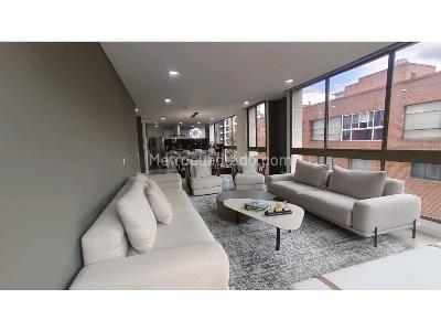 Apartamento de 3 alcobas en venta en Chico, Bogotá, 190 m² · foto 3 de 20
