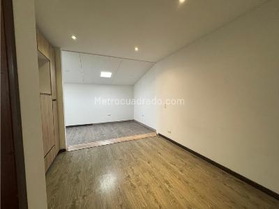 Casa de 5 alcobas en venta en Chuntame, Cajicá, 264 m² · foto 16 de 20