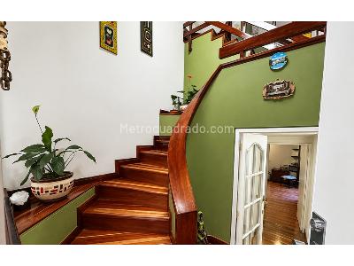Casa de 3 alcobas en venta en Agrupacion Maranta, Bogotá, 120 m² · foto 2 de 20