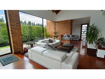 Casa de 3 alcobas en venta en Bojaca, Chía, 290 m² · foto 2 de 20