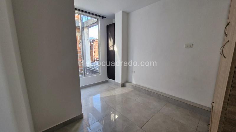 Apartamento en Arriendo, La cabaña, Bello – další