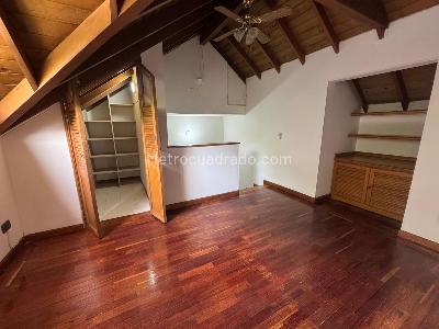 Casa de 4 alcobas en venta en Belen La Mota, Medellín, 113 m² · foto 10 de 18