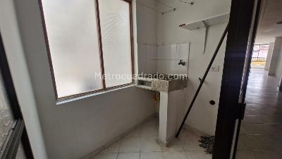 Apartamento de 3 alcobas en venta en Laureles, Medellín, 100 m² · foto 10 de 16