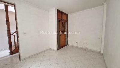 Apartamento de 3 alcobas en venta en Laureles, Medellín, 100 m² · foto 12 de 16