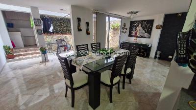 Casa de 4 alcobas en venta en Belen Loma De Los Bernal, Medellín, 130 m² · foto 4 de 18