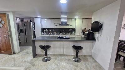 Casa de 4 alcobas en venta en Belen Loma De Los Bernal, Medellín, 130 m² · foto 3 de 18