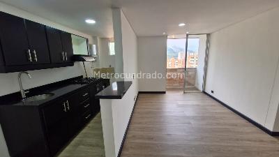 Apartamento en venta en Belen Loma De Los Bernal, Medellín · foto 13 de 15