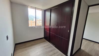 Apartamento en venta en Belen Loma De Los Bernal, Medellín · foto 9 de 15