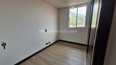 Apartamento en venta en Belen Loma De Los Bernal, Medellín · foto 10 de 15