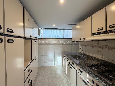 Apartamento en venta en Niza Norte, Bogotá · foto 7 de 18