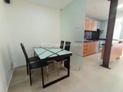 Apartamento de 1 alcoba en venta en Chico Autopista, Bogotá, 69 m² · foto 4 de 15