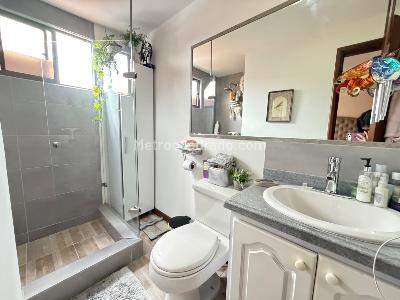 Apartamento en venta en El Batan, Bogotá · foto 10 de 17
