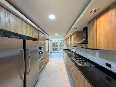 Apartamento de 4 alcobas en venta en Rosales Alto, Bogotá, 355 m² · foto 15 de 18