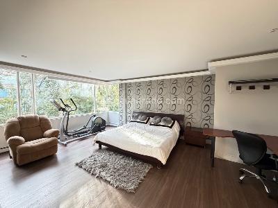 Apartamento de 4 alcobas en venta en Rosales Alto, Bogotá, 355 m² · foto 5 de 18