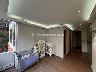Apartamento de 4 alcobas en venta en Rosales Alto, Bogotá, 355 m² · foto 6 de 18