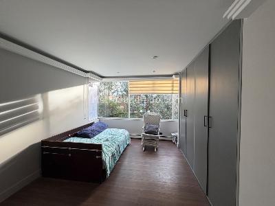 Apartamento de 4 alcobas en venta en Rosales Alto, Bogotá, 355 m² · foto 9 de 18