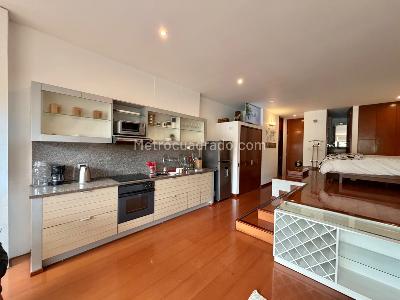 Apartaestudio en arriendo en Chico San Patricio, Bogotá · foto 9 de 10