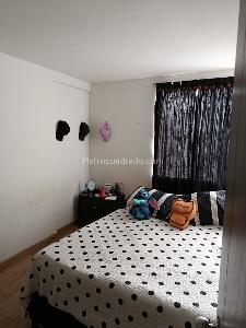 Apartamento de 3 alcobas en venta en Suba Turingia, Bogotá, 79 m² · foto 9 de 16