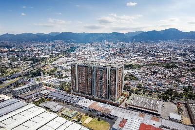 Apartamento en venta en Puente Aranda, Bogotá · foto 3 de 16