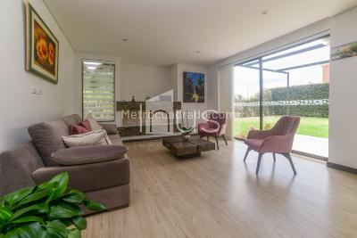 Casa de 3 alcobas en venta en Cajica Chuntame, Cajicá, 182 m² · foto 5 de 20