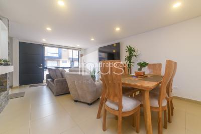 Casa en venta en Zipaquira Las Villas, Zipaquirá · foto 2 de 16