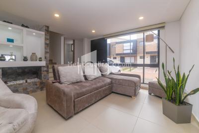 Casa en venta en Zipaquira Las Villas, Zipaquirá · foto 3 de 16