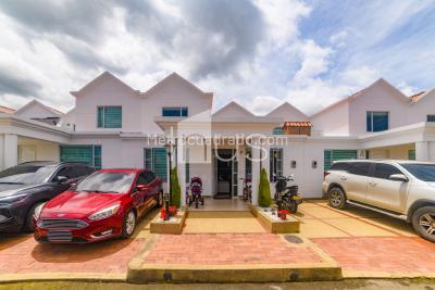 Casa en venta en Zipaquira Acacias, Zipaquirá · foto 3 de 20