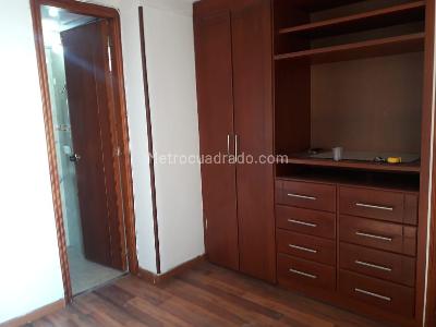 Apartamento en venta en Castilla Nuevo Sol, Bogotá · foto 9 de 19