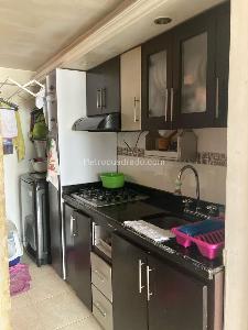 Casa de 3 alcobas en venta en Parques De Castilla Vi, Bogotá, 71 m² · foto 4 de 8