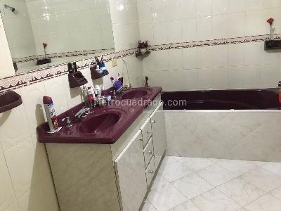 Casa de 5 alcobas en venta en San Cristobal Norte Usaquen, Bogotá, 350 m² · foto 13 de 19