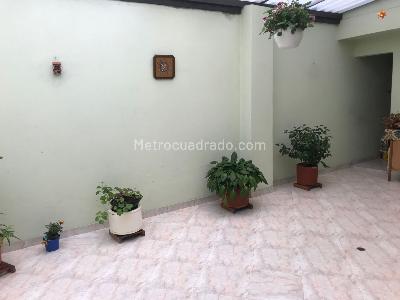 Casa de 5 alcobas en venta en San Cristobal Norte Usaquen, Bogotá, 350 m² · foto 14 de 19