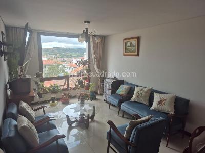 Apartamento de 3 alcobas en venta en Centro Historico, Tunja, 85 m² · foto 5 de 16