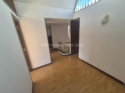 Apartamento de 4 alcobas en venta en Arces Azules, Bogotá, 100 m² · foto 8 de 19