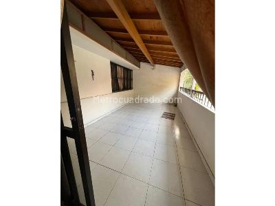 Casa de 5 alcobas en venta en Belen La Palma, Medellín, 300 m² · foto 16 de 20