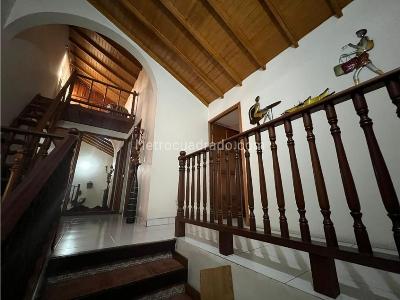 Casa de 5 alcobas en venta en Belen La Palma, Medellín, 300 m² · foto 18 de 20