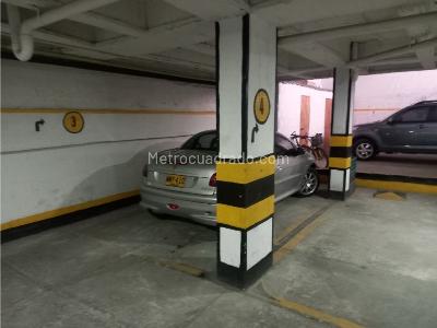 Apartamento de 3 alcobas en venta en Laureles, Medellín, 132 m² · foto 14 de 15