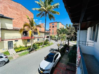 Casa de 4 alcobas en venta en Belen Fatima, Medellín, 133 m² · foto 11 de 18