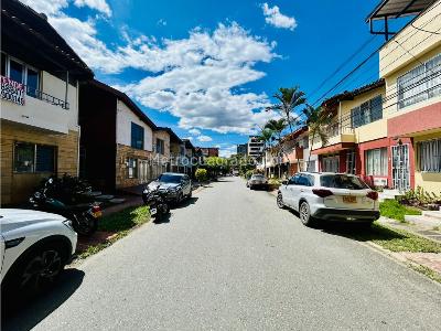 Casa de 4 alcobas en venta en Belen Fatima, Medellín, 133 m² · foto 13 de 18