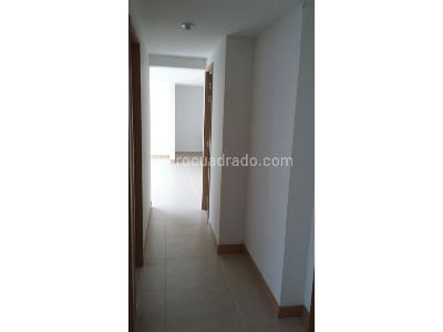 Apartamento de 3 alcobas en venta en Cañaveralejo, Sabaneta, 76 m² · foto 10 de 11