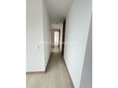 Apartamento en venta en Suramerica, Itagüí · foto 8 de 16
