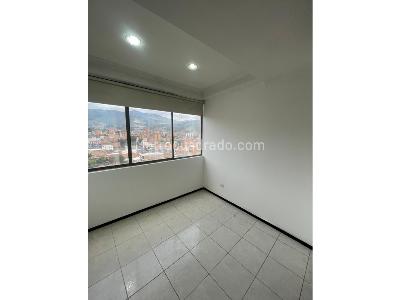 Apartamento de 3 alcobas en venta en Laureles, Medellín, 55 m² · foto 11 de 19