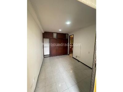 Apartamento de 3 alcobas en venta en Laureles, Medellín, 55 m² · foto 12 de 19