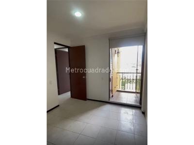 Apartamento de 3 alcobas en venta en Laureles, Medellín, 55 m² · foto 13 de 19