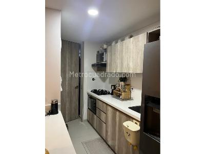 Apartamento de 3 alcobas en venta en Ciudad Del Rio, Medellín, 95 m² · foto 2 de 13