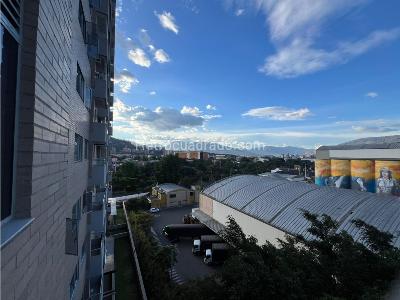 Apartamento de 3 alcobas en venta en Av, Envigado, 85 m² · foto 8 de 8