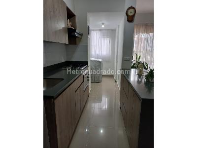Apartamento de 3 alcobas en venta en Asdesillas, Sabaneta, 72 m² · foto 4 de 11