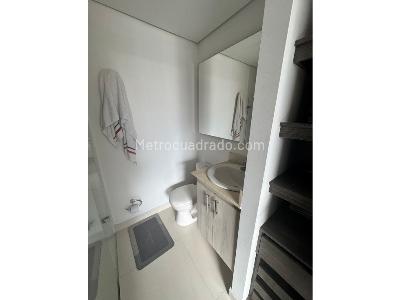 Apartamento de 3 alcobas en venta en Avesmaria, Sabaneta, 70 m² · foto 7 de 19