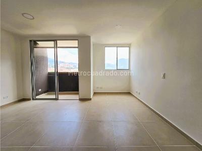 Apartamento en venta en Ditaires, Itagüí · foto 4 de 20